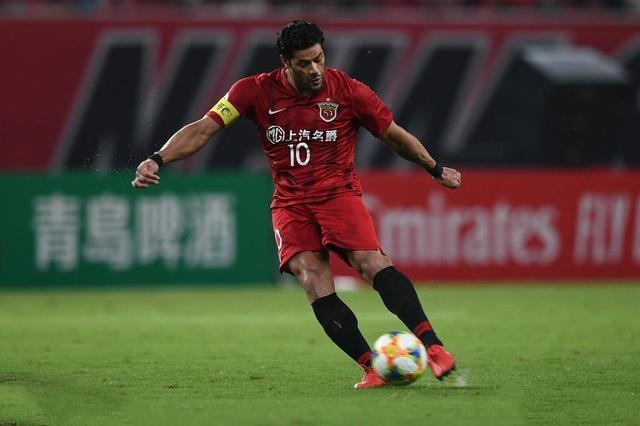 华体会登录入口-包含冠军队传来坏消息,主力中场因伤下场的词条